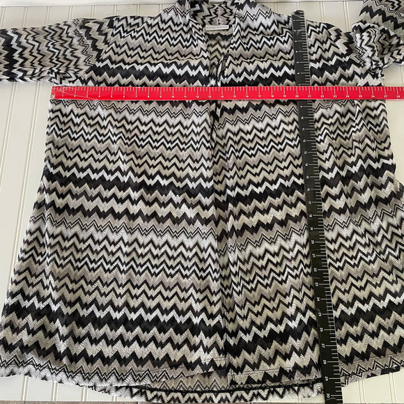 Susan Graver Zig Zag Open Knit semi sheer cardigan size 1X - Picture 9 of 11